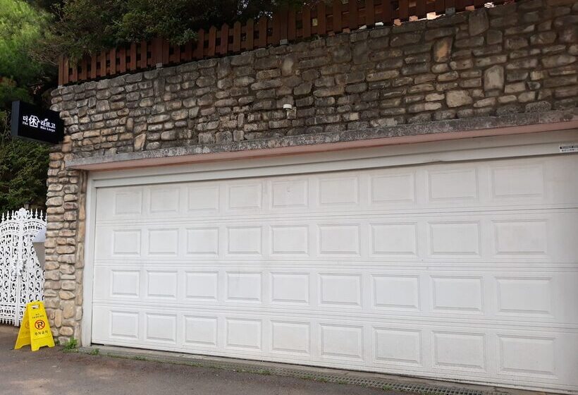 פנסיון The Hue Largo Bundang