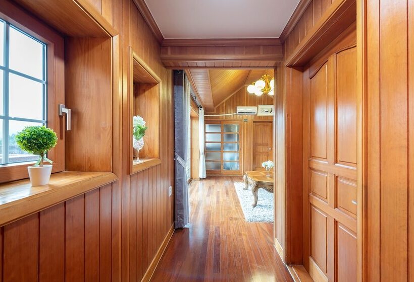 פנסיון The Hue Largo Bundang