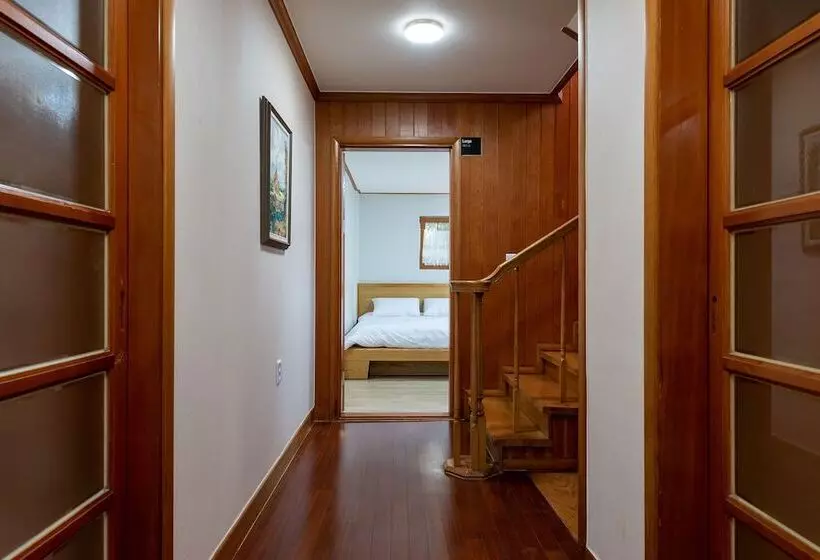 Majatalo The Hue Largo Bundang