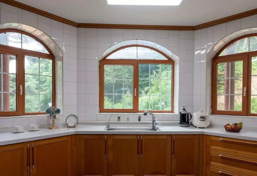 Majatalo The Hue Largo Bundang