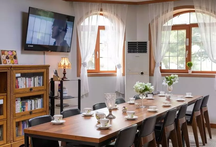 Majatalo The Hue Largo Bundang