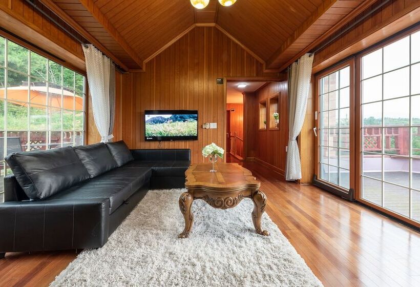 פנסיון The Hue Largo Bundang