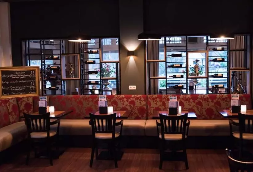 ホテル Restaurant Het Witte Huis