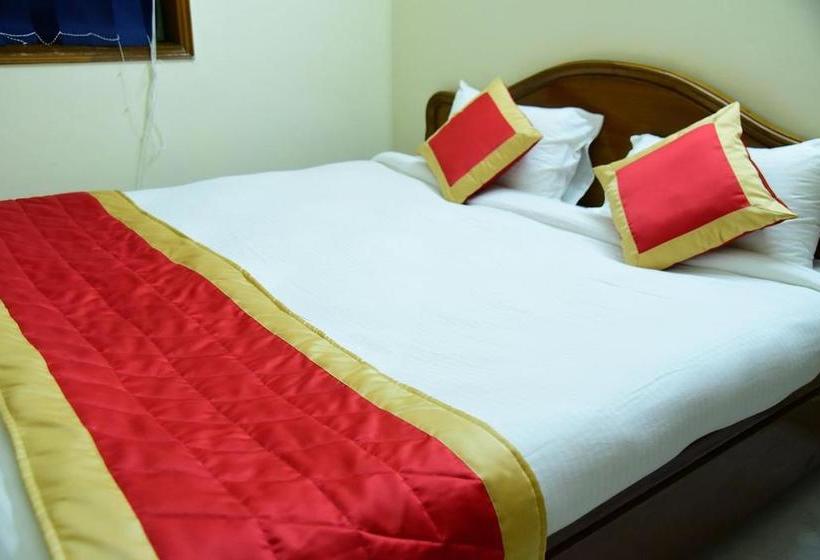 فندق Ct Lite Madhuvan Vrindavan