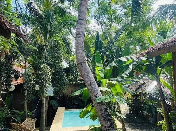 هتل Ecostay Panglao Resort