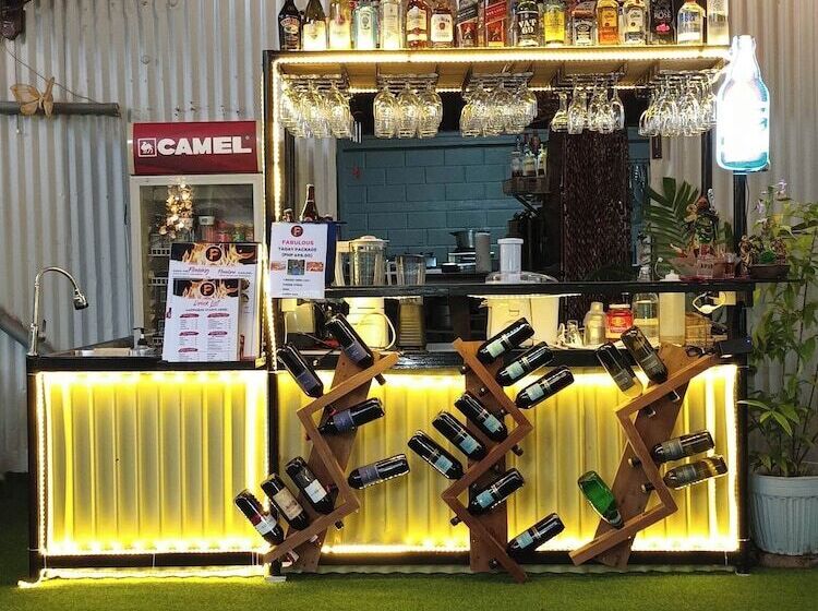 בית מלון כפרי Ecostay Panglao Resort