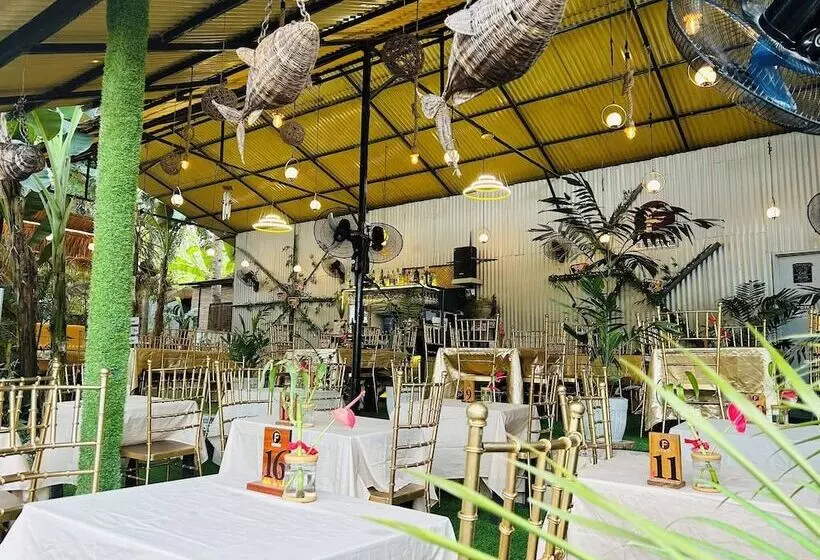 هتل Ecostay Panglao Resort