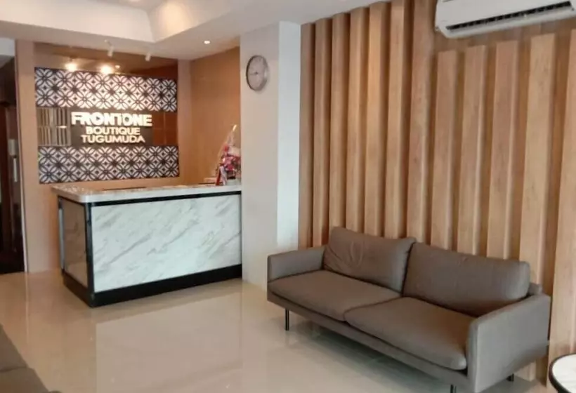 Hotel Front One Boutique Tugu Muda Semarang