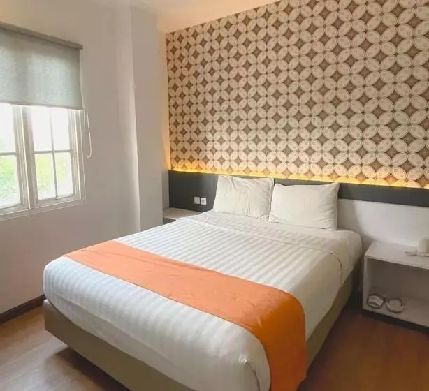 Hotel Front One Boutique Tugu Muda Semarang