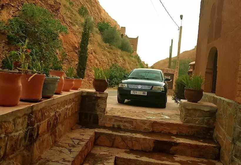Hotelli Riad Atlas Berbere