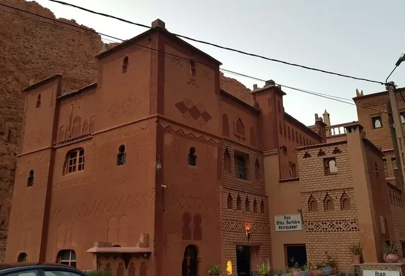 Hotelli Riad Atlas Berbere