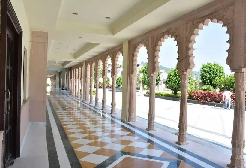 Hotelli Shree Vallabh Vilas Lords Plaza Nathdwara   Pure Veg