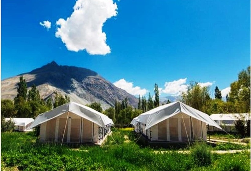 Hotell Tih Magpie Camp