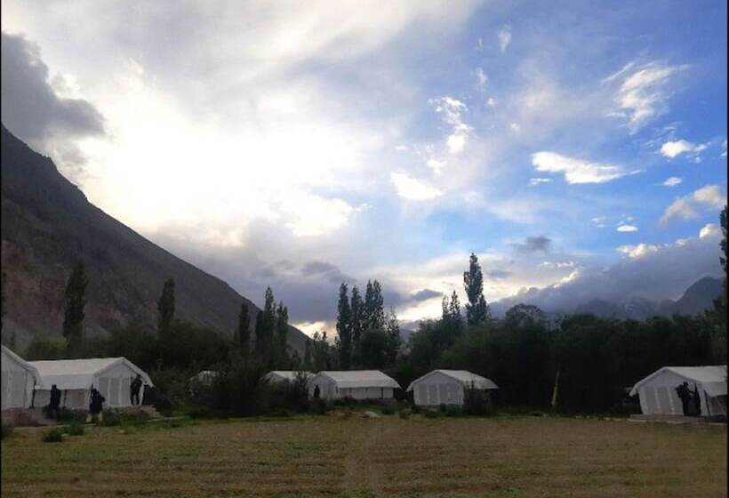 Hotell Tih Magpie Camp