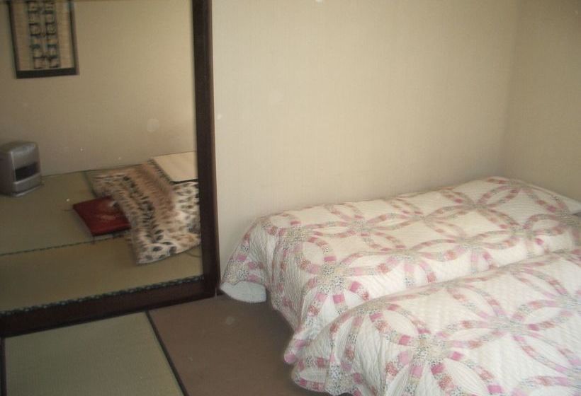 Pension & Craft Shop Hanamizuki