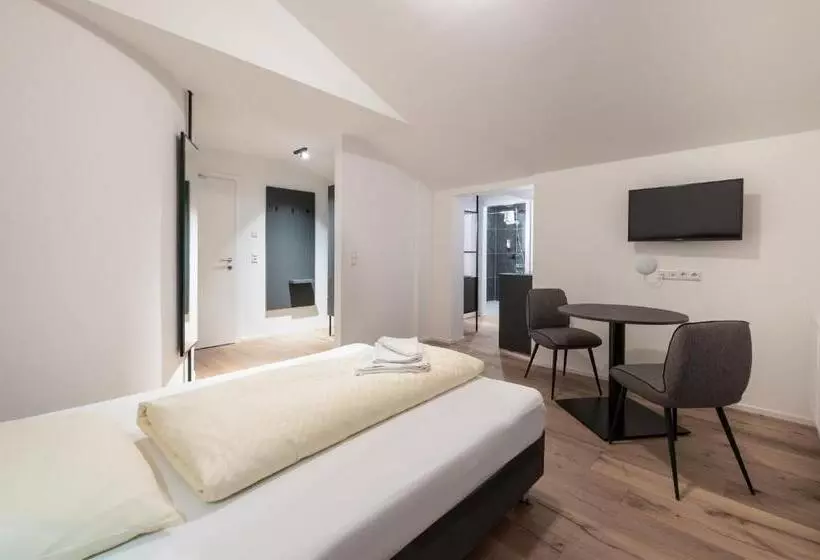 Hotel Appartements Zur Sonne