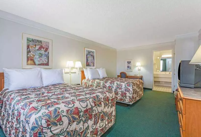 Hotelli Econo Lodge Richmond North Chesterfield