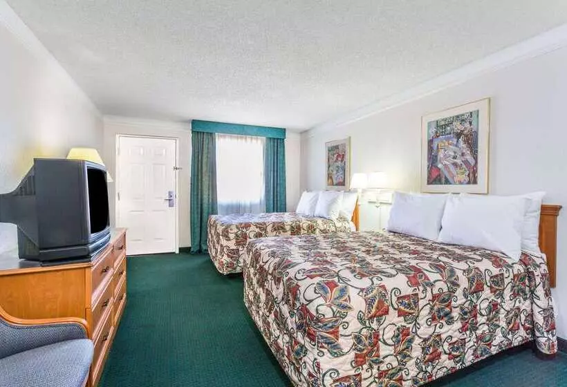Hotelli Econo Lodge Richmond North Chesterfield