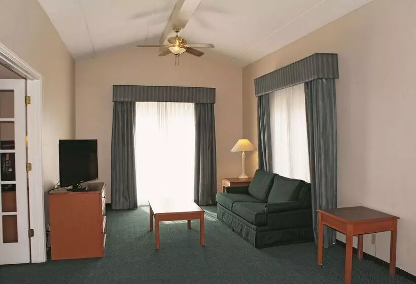 호텔 La Quinta Inn By Wyndham Clute Lake Jackson