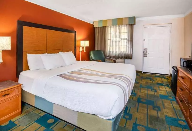 호텔 La Quinta Inn By Wyndham Colorado Springs Garden Of The Gods