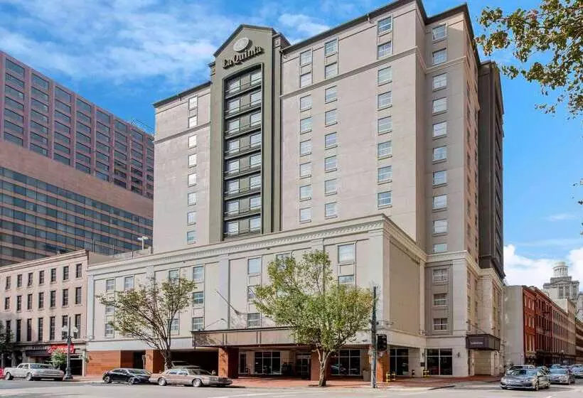 בית מלון כפרי La Quinta By Wyndham New Orleans Downtown
