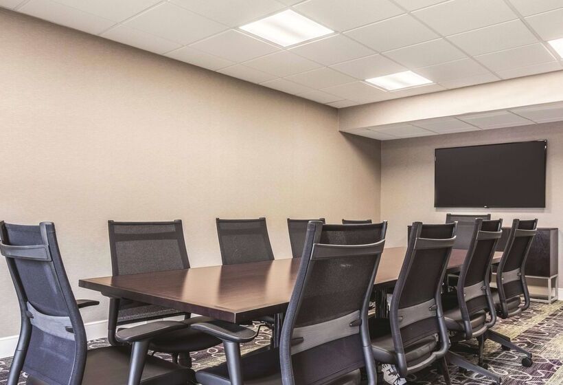 فندق La Quinta By Wyndham Shreveport Airport