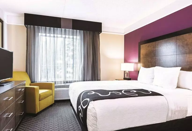 هتل La Quinta By Wyndham Shreveport Airport