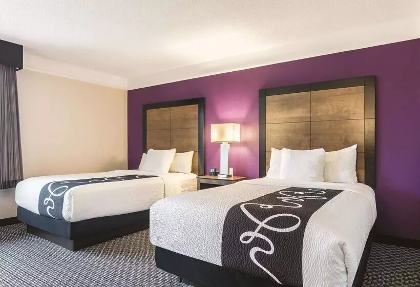 هتل La Quinta By Wyndham Shreveport Airport
