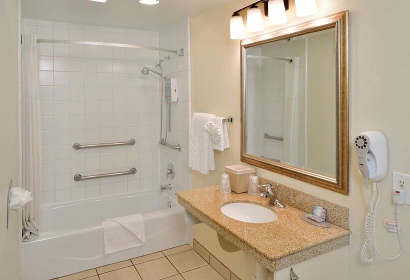 فندق Lamplighter Inn & Suites At Sdsu