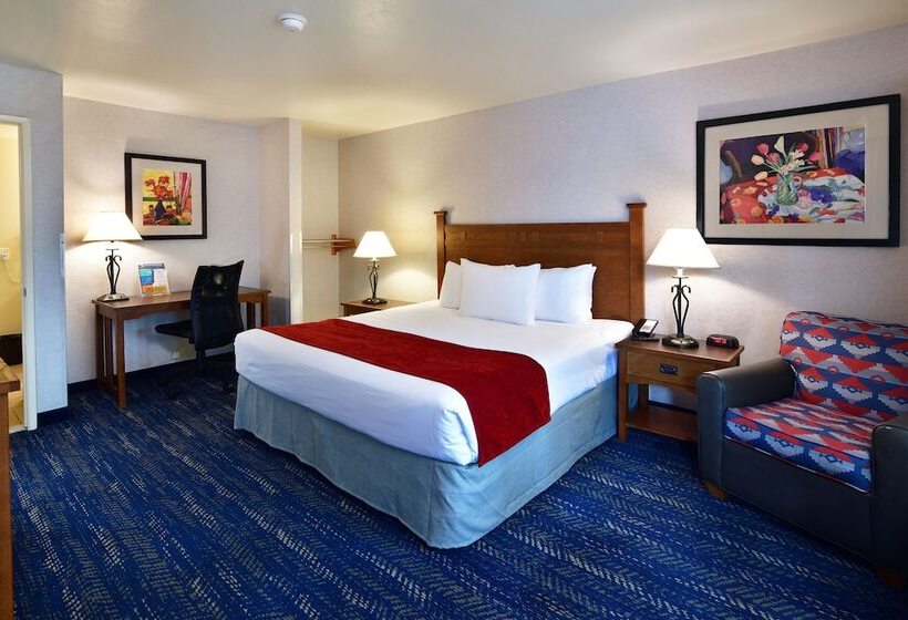 فندق Lamplighter Inn & Suites At Sdsu