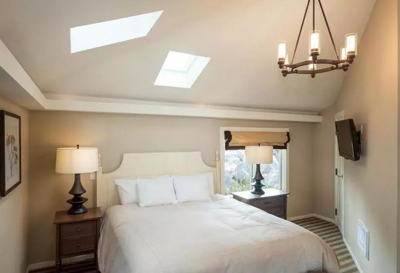 호텔 Lighthouse Lodge & Cottages