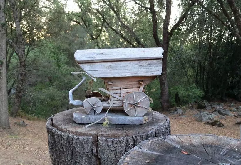 호텔 Little Valley Inn