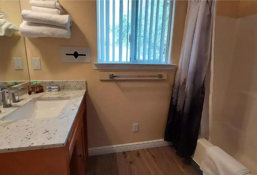 호텔 Little Valley Inn