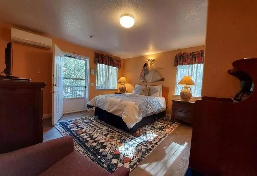 호텔 Little Valley Inn