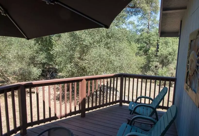 호텔 Little Valley Inn