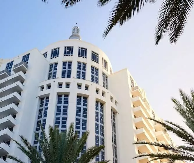 בית מלון כפרי Loews Miami Beach