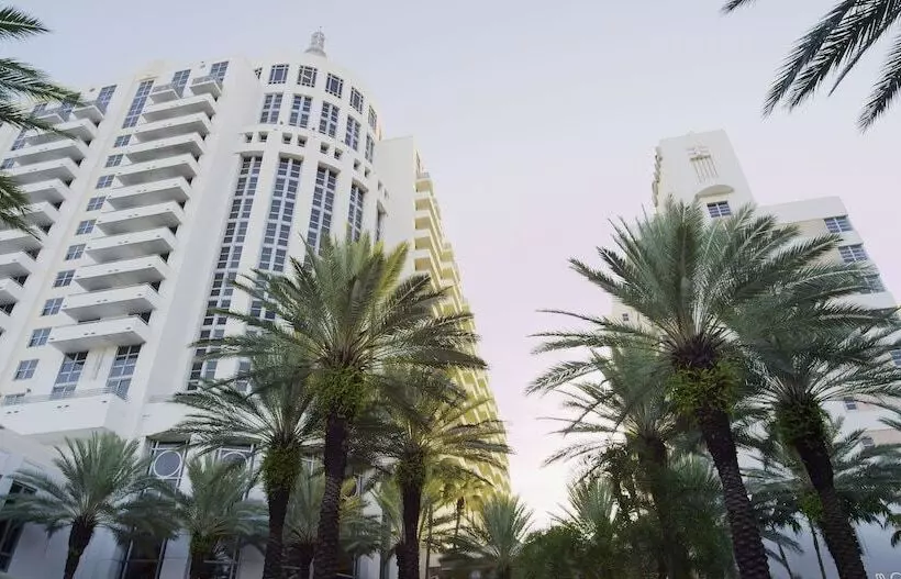 בית מלון כפרי Loews Miami Beach