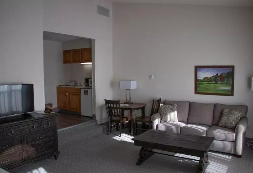 בית מלון כפרי Lone Tree Golf Club And