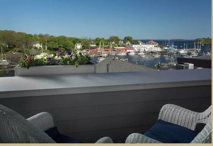 בית מלון כפרי Lord Camden Inn