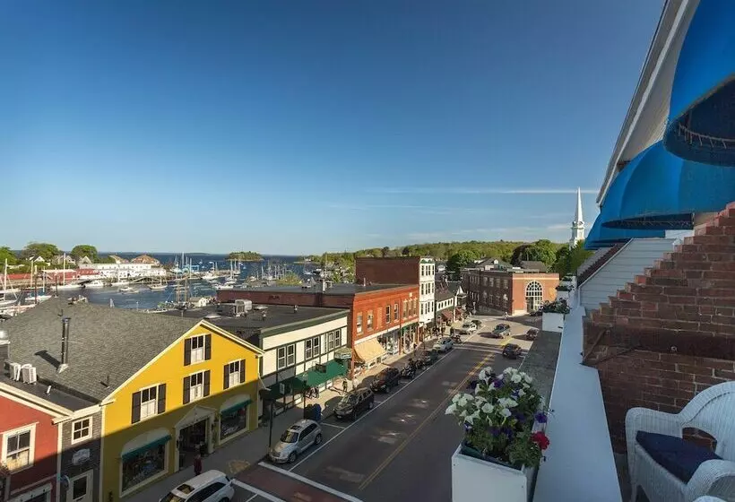 בית מלון כפרי Lord Camden Inn