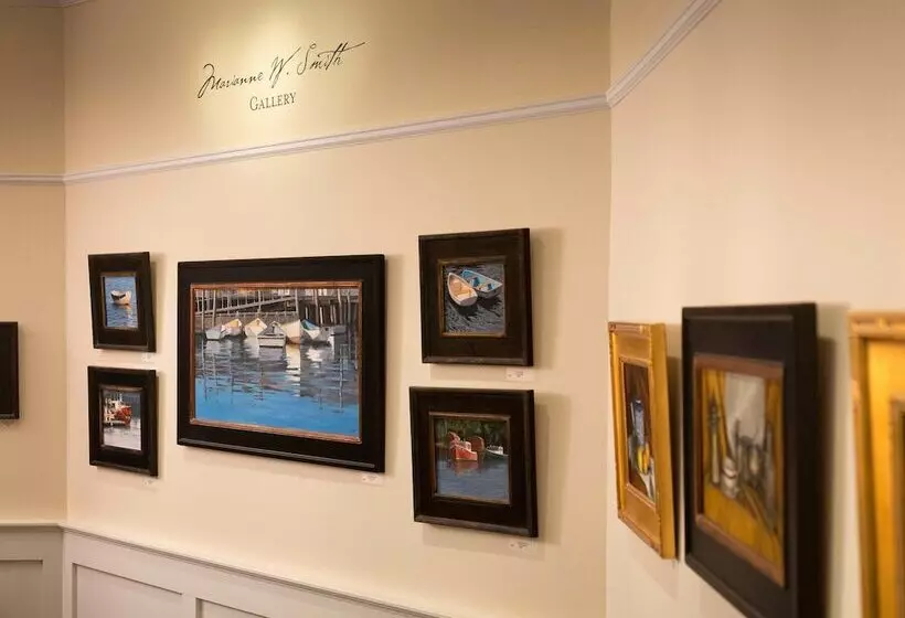 בית מלון כפרי Lord Camden Inn