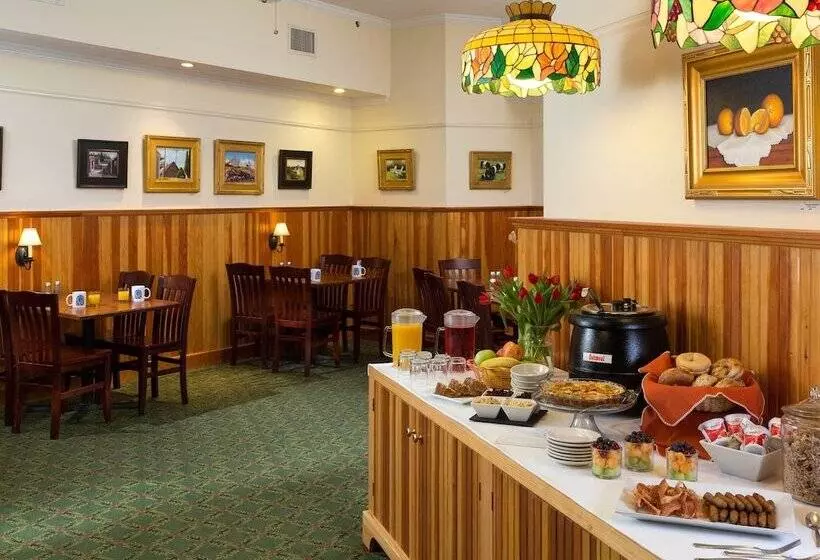 בית מלון כפרי Lord Camden Inn