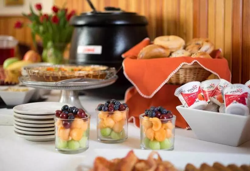 בית מלון כפרי Lord Camden Inn