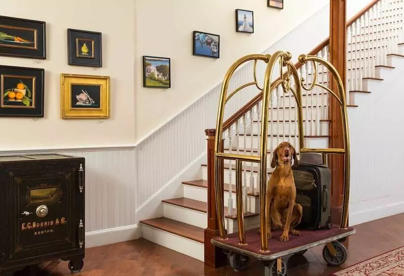 בית מלון כפרי Lord Camden Inn