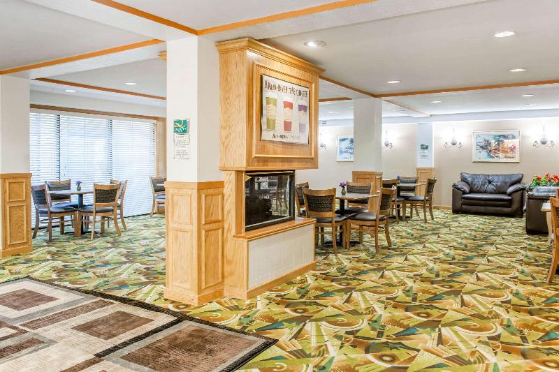 酒店 Quality Inn Seymour I65