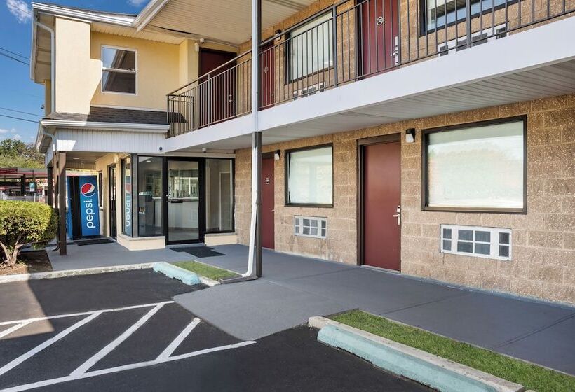 Otel Red Carpet Inn Edison