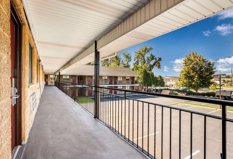 Otel Red Carpet Inn Edison