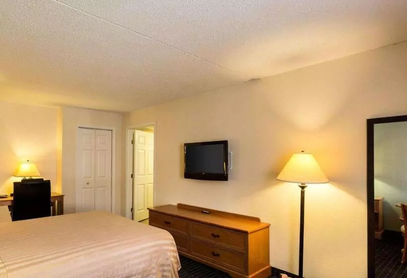 酒店 Sunrise Inn & Suites New Orleans