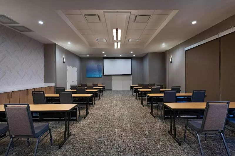 Отель Springhill Suites Waco