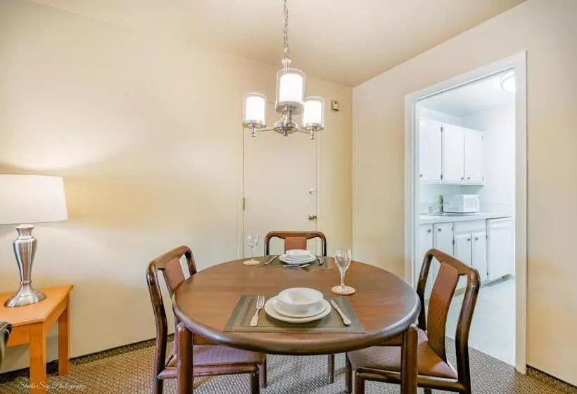 La Residence Suite Hotel